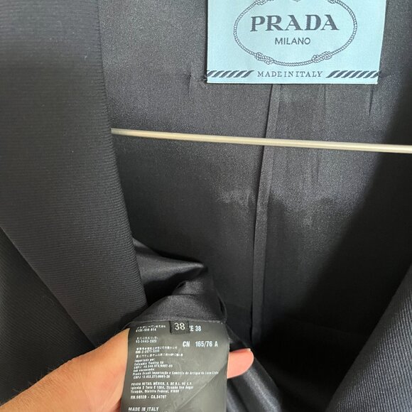 Prada Fitted Navy Blazer 38 - Picture 6 of 9